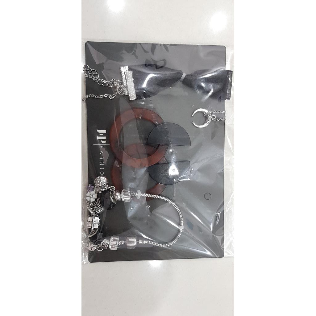 Combo vong tay- vong co- bong tai