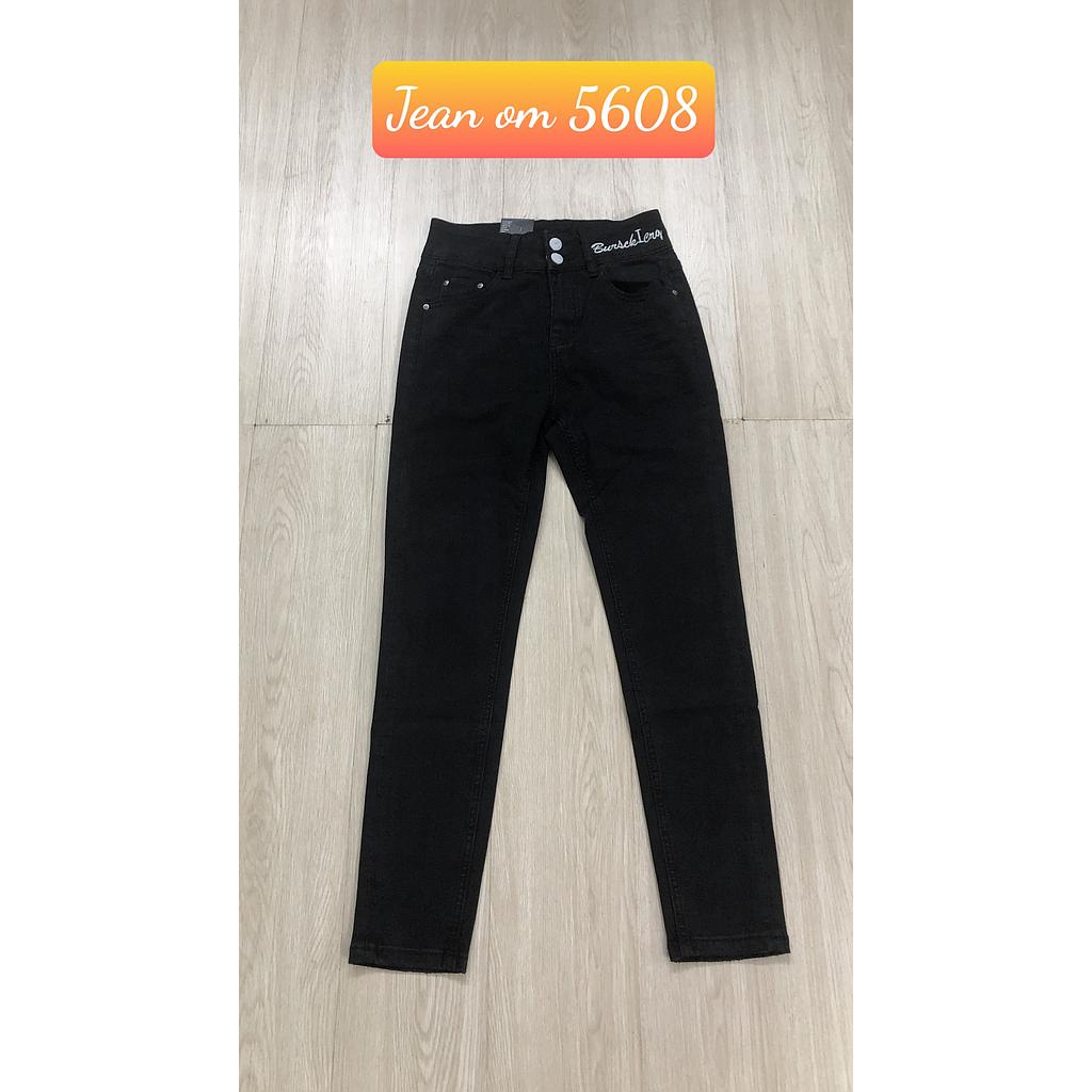 Jean ong om 2 560802
