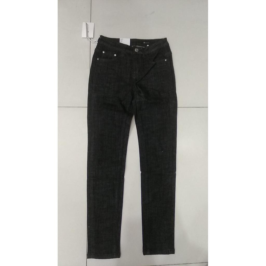 Jean om 01 826602